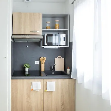 公寓式酒店 Sweetly Saint-augustin 3*