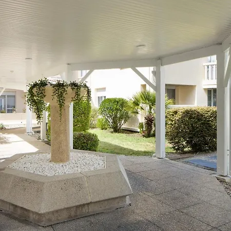 公寓式酒店 Sweetly Saint-augustin 3*