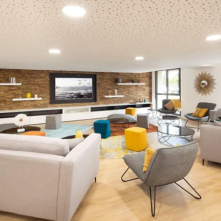 Sweetly Saint-augustin