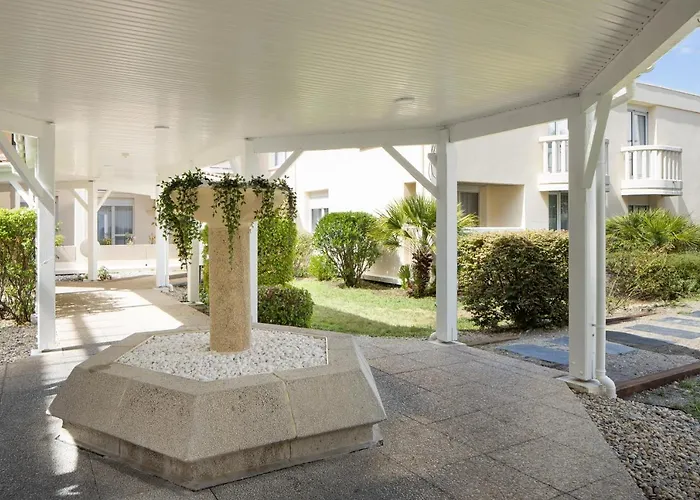 Apartmanhotel Sweetly Saint-augustin 3*